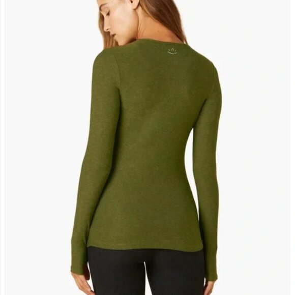 Beyond Yoga Classic Crew Pullover Olive Heather Size XS - Picture 2 of 7